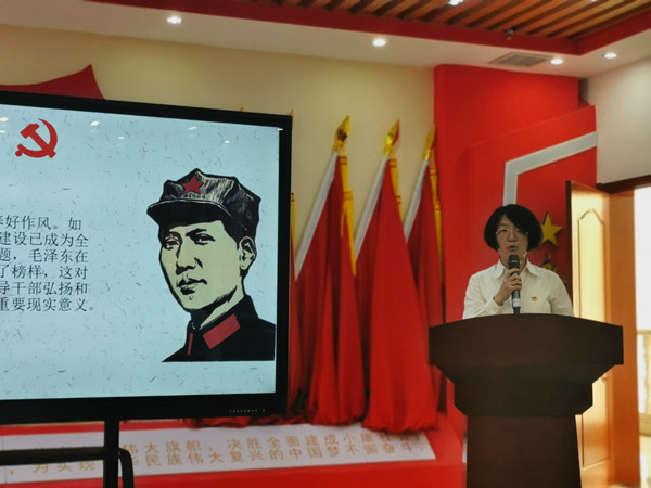 红色家风诵读活动_副本.jpg