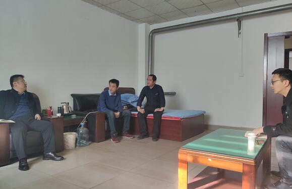 纪委书记调研.jpg