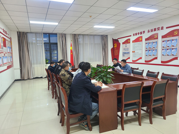 抽采队组织学习.jpg